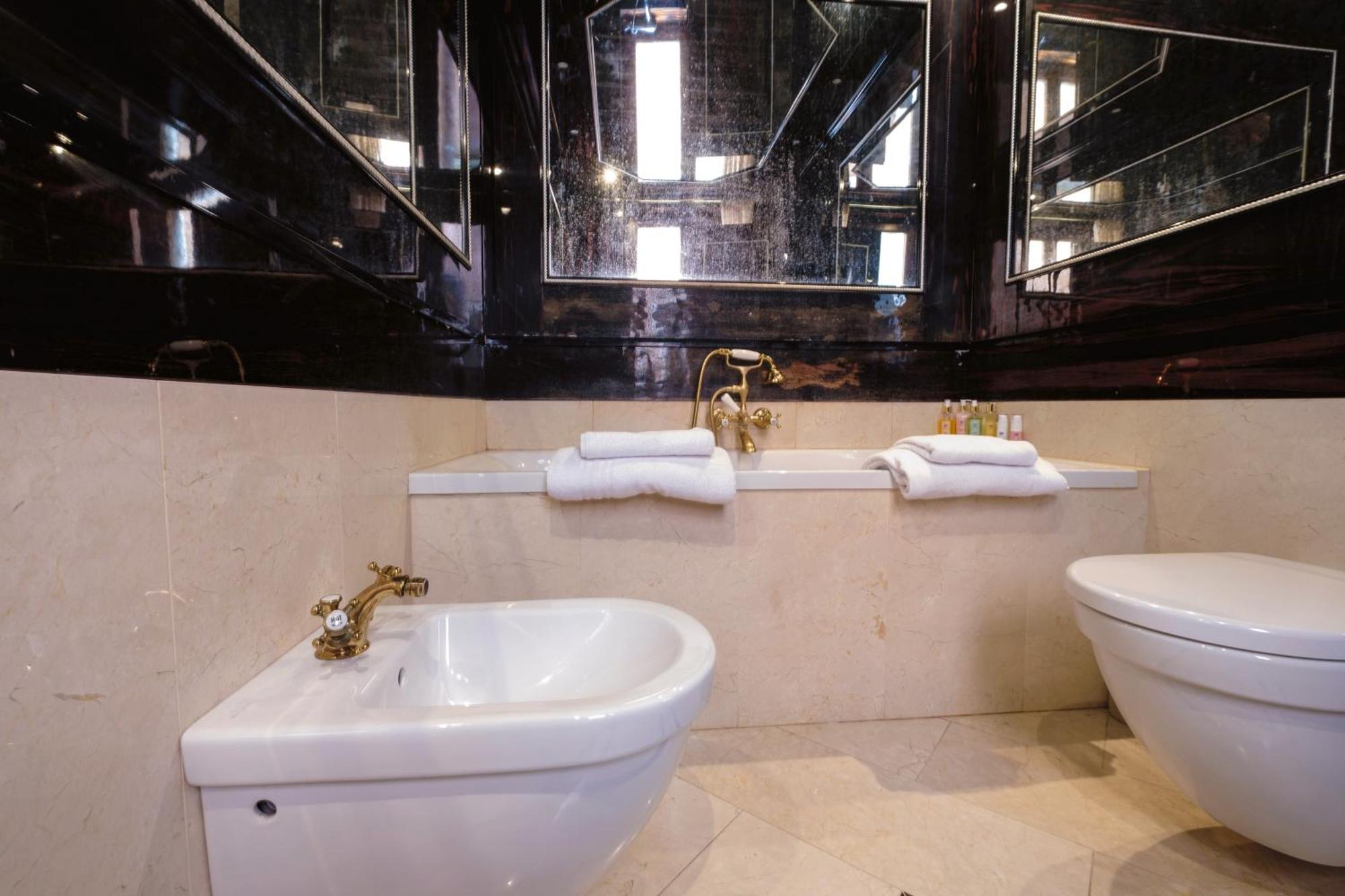 Palazzo Ca' Bernardo By Francesco Molon Hotel Venice Ngoại thất bức ảnh